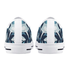 Shark Women's Low Top Canvas Shoes