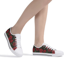 Rose Women's Low Top Canvas Shoes