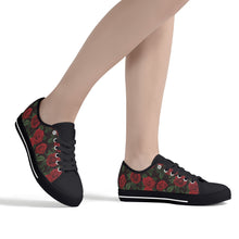 Rose Women's Low Top Canvas Shoes