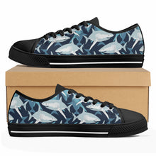 Shark Women's Low Top Canvas Shoes