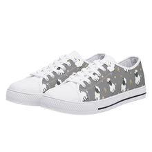 Sheep Women's Low Top Canvas Shoes