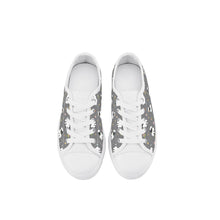 Sheep Kid's Low Top Canvas Shoes