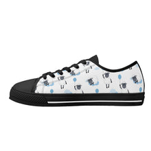 Sheep Women's Low Top Canvas Shoes