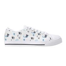 Sheep Women's Low Top Canvas Shoes