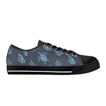 Turtle Women's Low Top Canvas Shoes