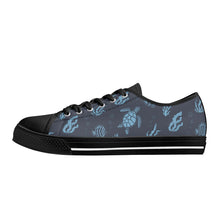 Turtle Women's Low Top Canvas Shoes