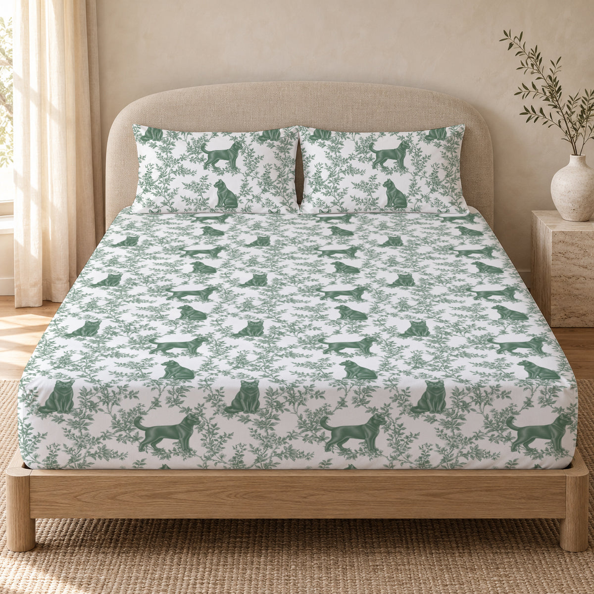 Bombay toile bedding in Green — Queen Bedroom