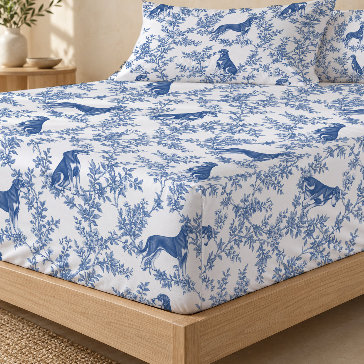 Doberman Pinscher toile bedding in Blue — Fitted Corner