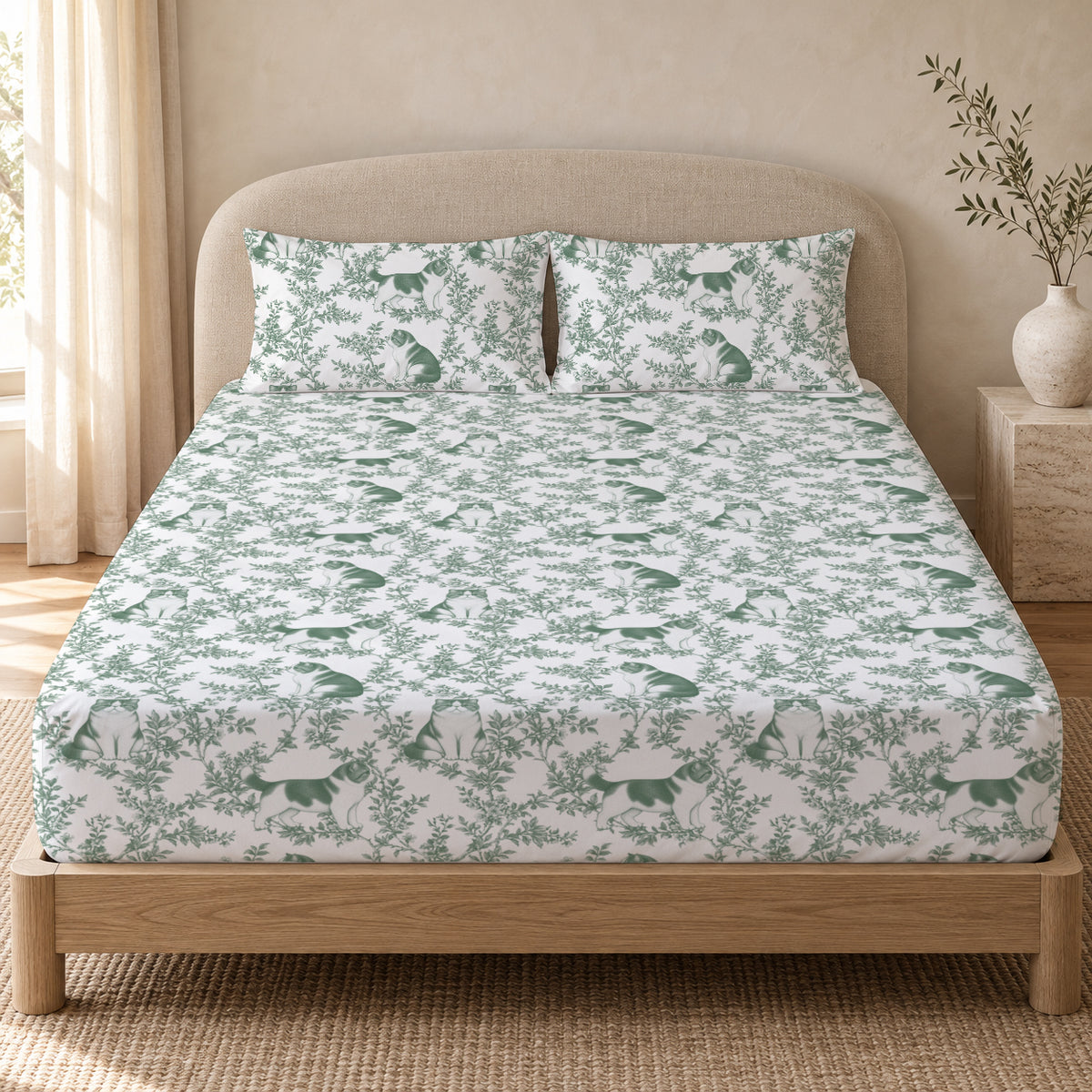 Exotic Shorthair toile bedding in Green — Queen Bedroom