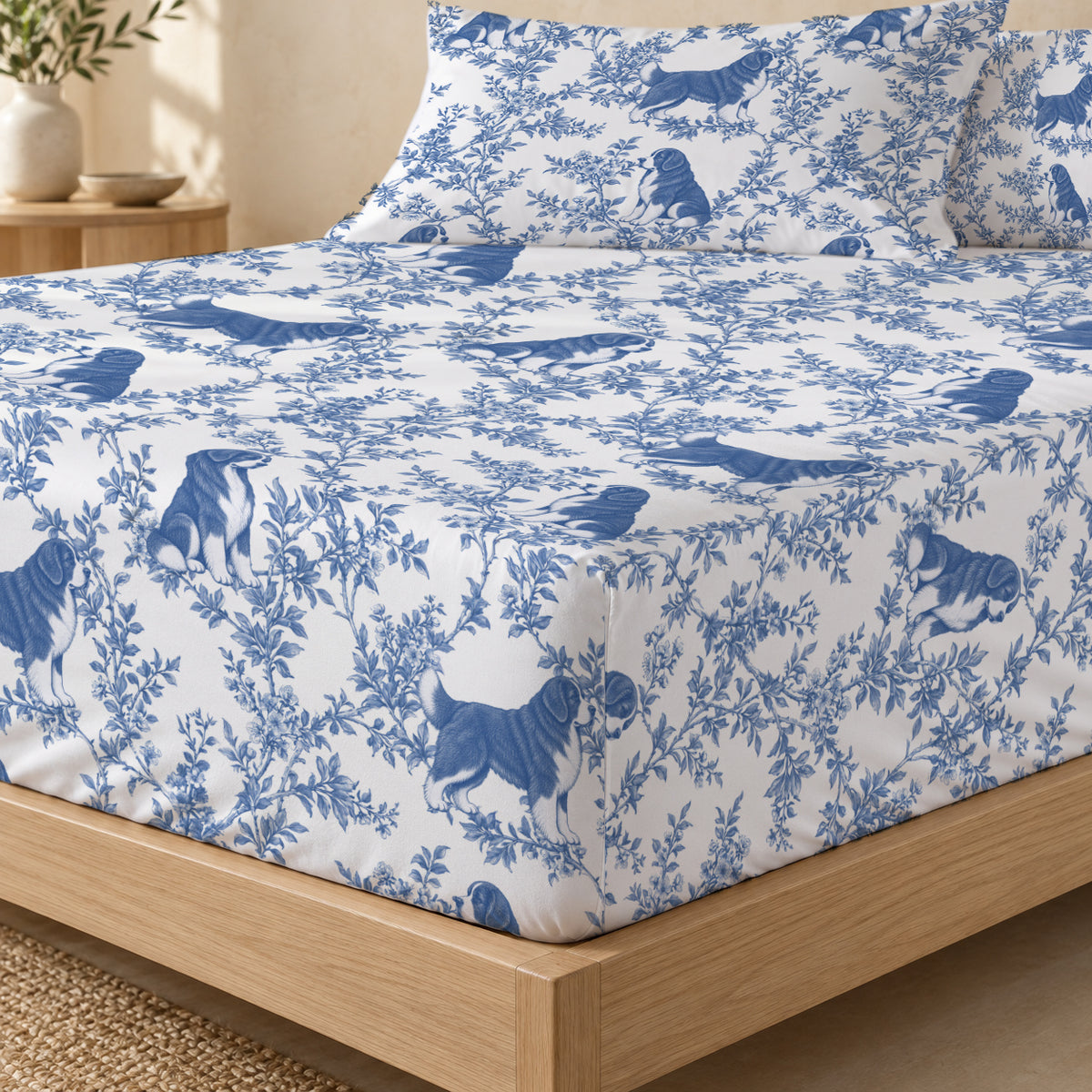 Newfoundland toile bedding in Blue — Fitted Corner