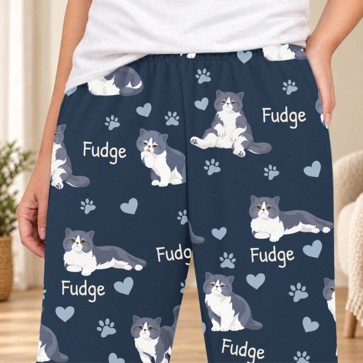 Exotic Shorthair Blue And White Bicolor personalized fleece pajama close-up showing breed artwork and example pet name