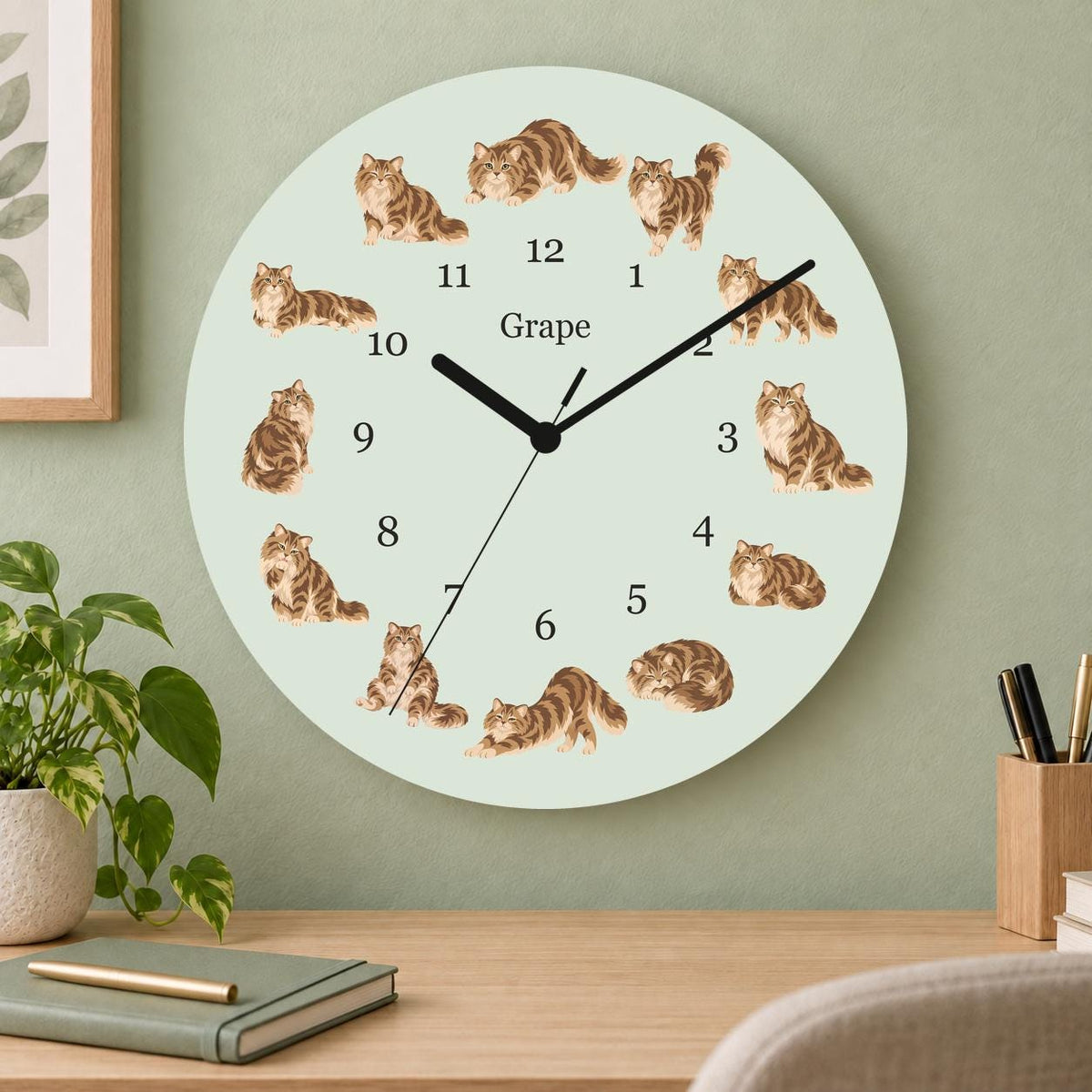 Personalized Siberian Cat wooden wall clock with example name Grape; home office