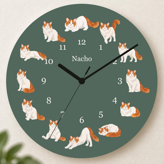 Personalized Turkish Van Cat wooden wall clock with example name Nacho; hero