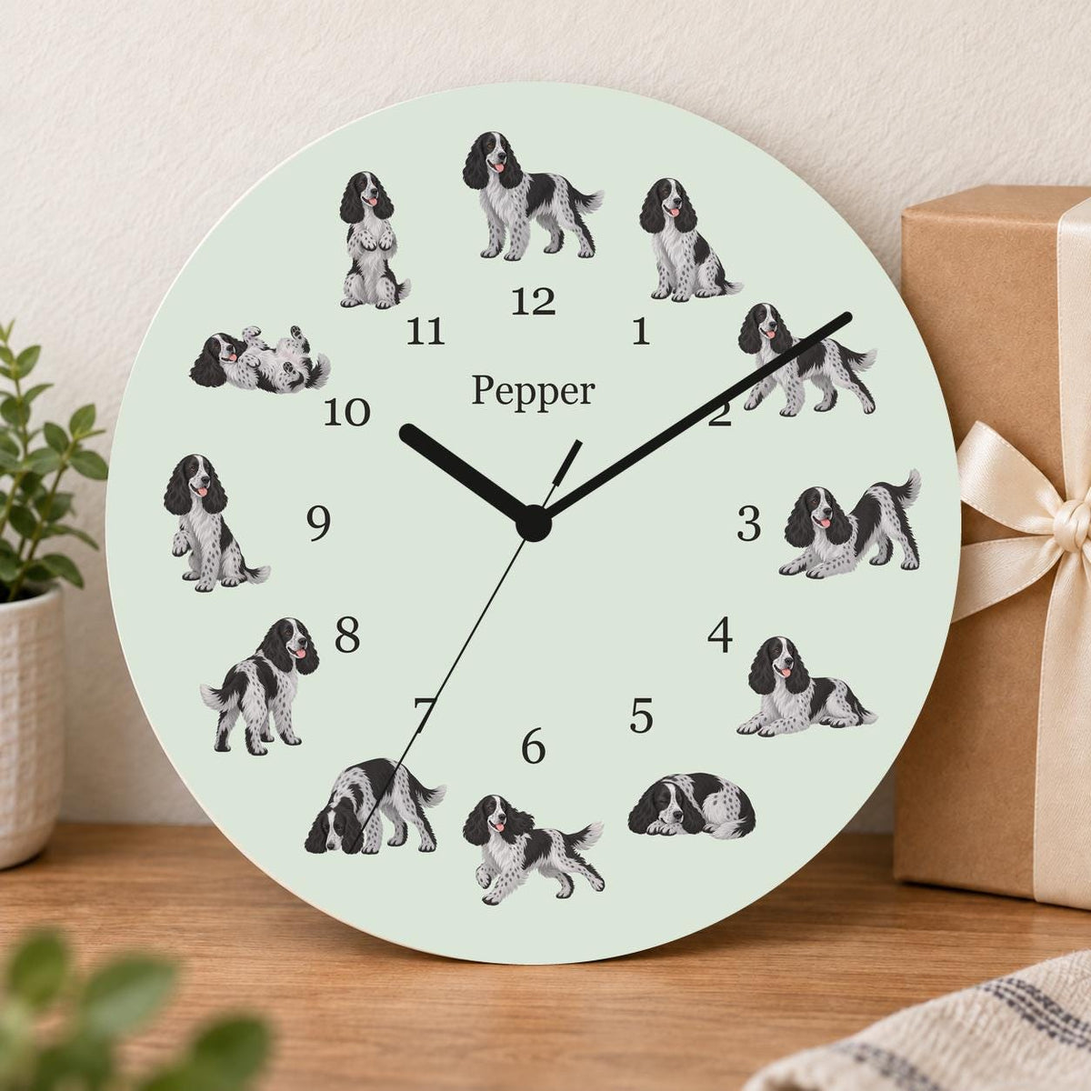 Personalized English Cocker Spaniel wooden wall clock with example name Pepper; gift