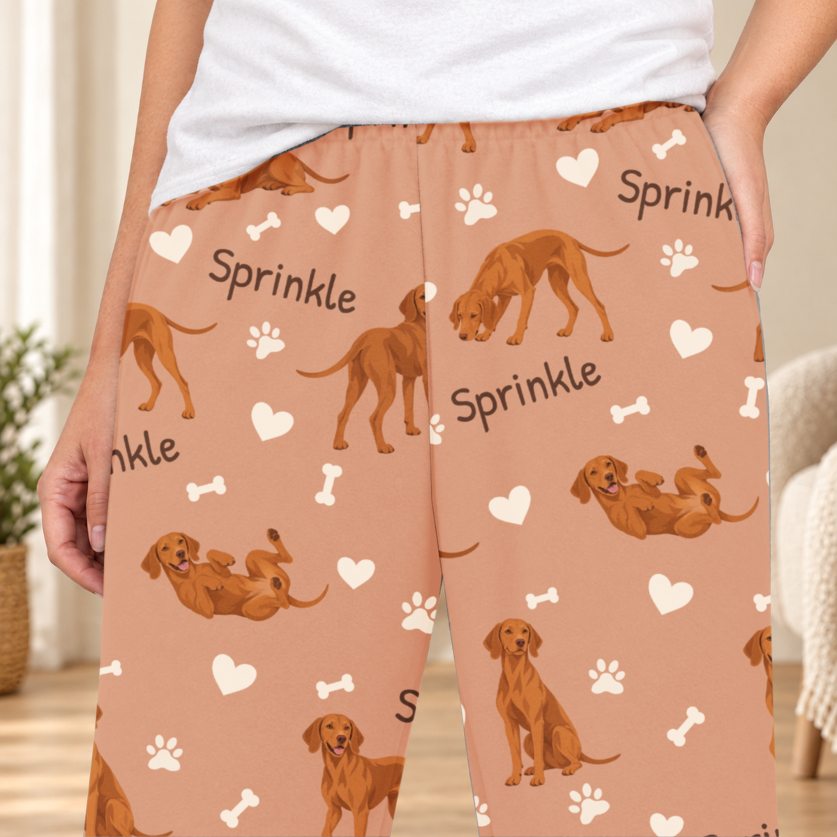Vizsla personalized fleece pajama close-up showing breed artwork and example pet name