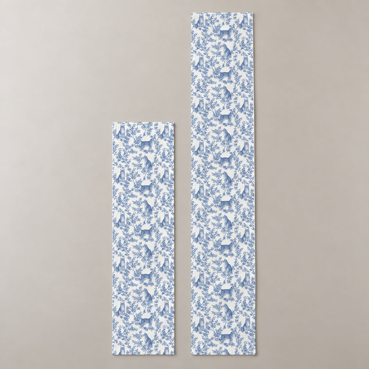 Blue two-lengths mockup